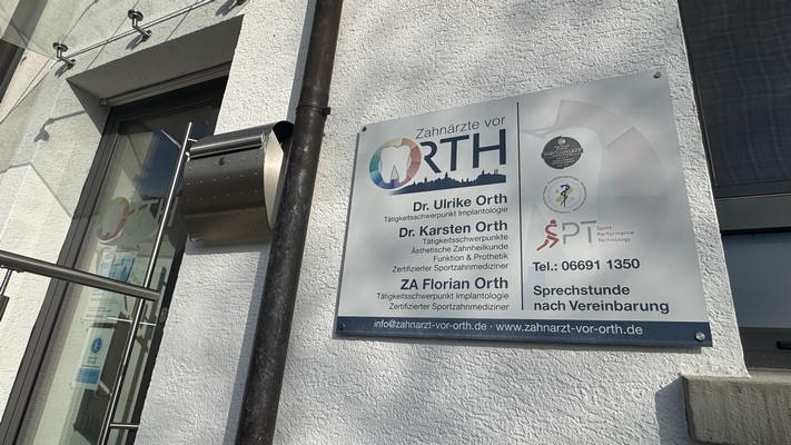 aussenansicht-zahnaerzte-vor-ort-in-schwalmstadt-treysa-bild-2-vorschau.jpg